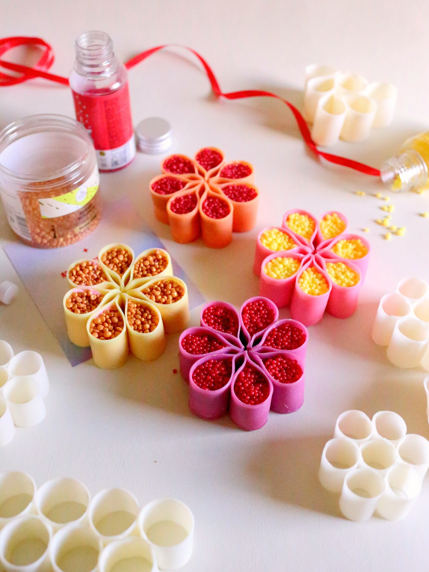 Pink-Yellow Set of 4 ASMR Flower-Shaped Soaps, Starch Filled Crunchy Soap Gift Box