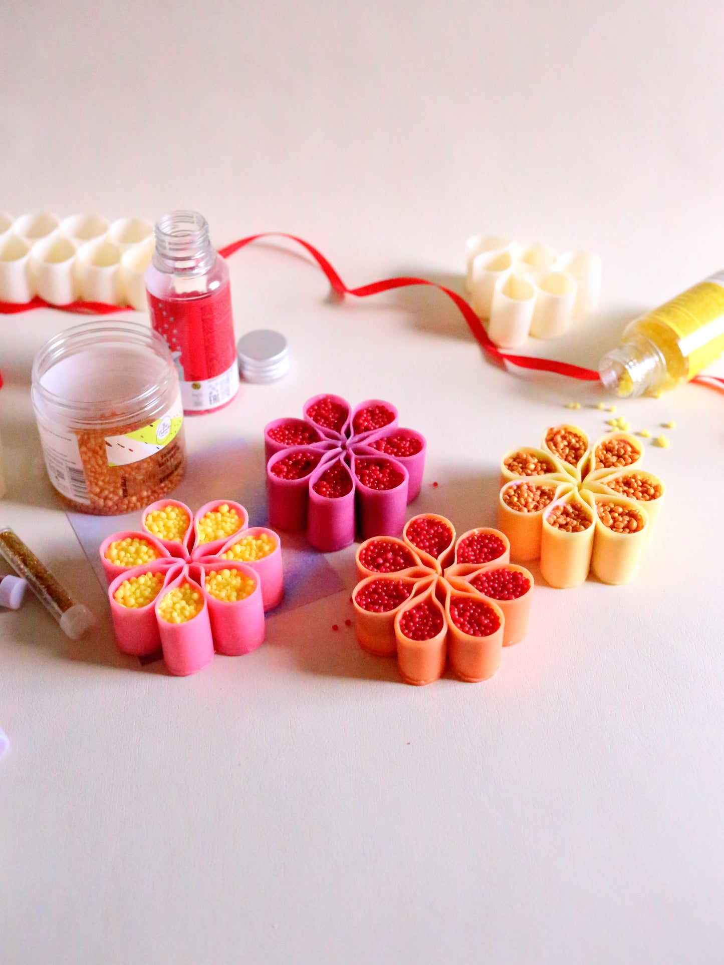 Pink-Yellow Set of 4 ASMR Flower-Shaped Soaps, Starch Filled Crunchy Soap Gift Box