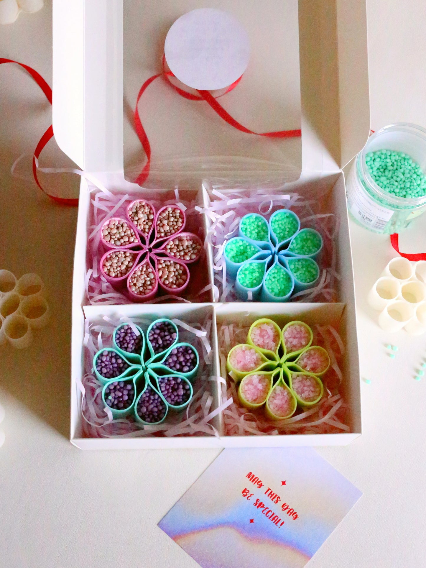 Pink-Yellow Set of 4 ASMR Flower-Shaped Soaps, Starch Filled Crunchy Soap Gift Box